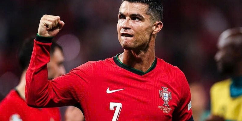 Cristiano Ronaldo đang là cây săn bàn xuất sắc nhất của ĐTQG Bồ Đào Nha